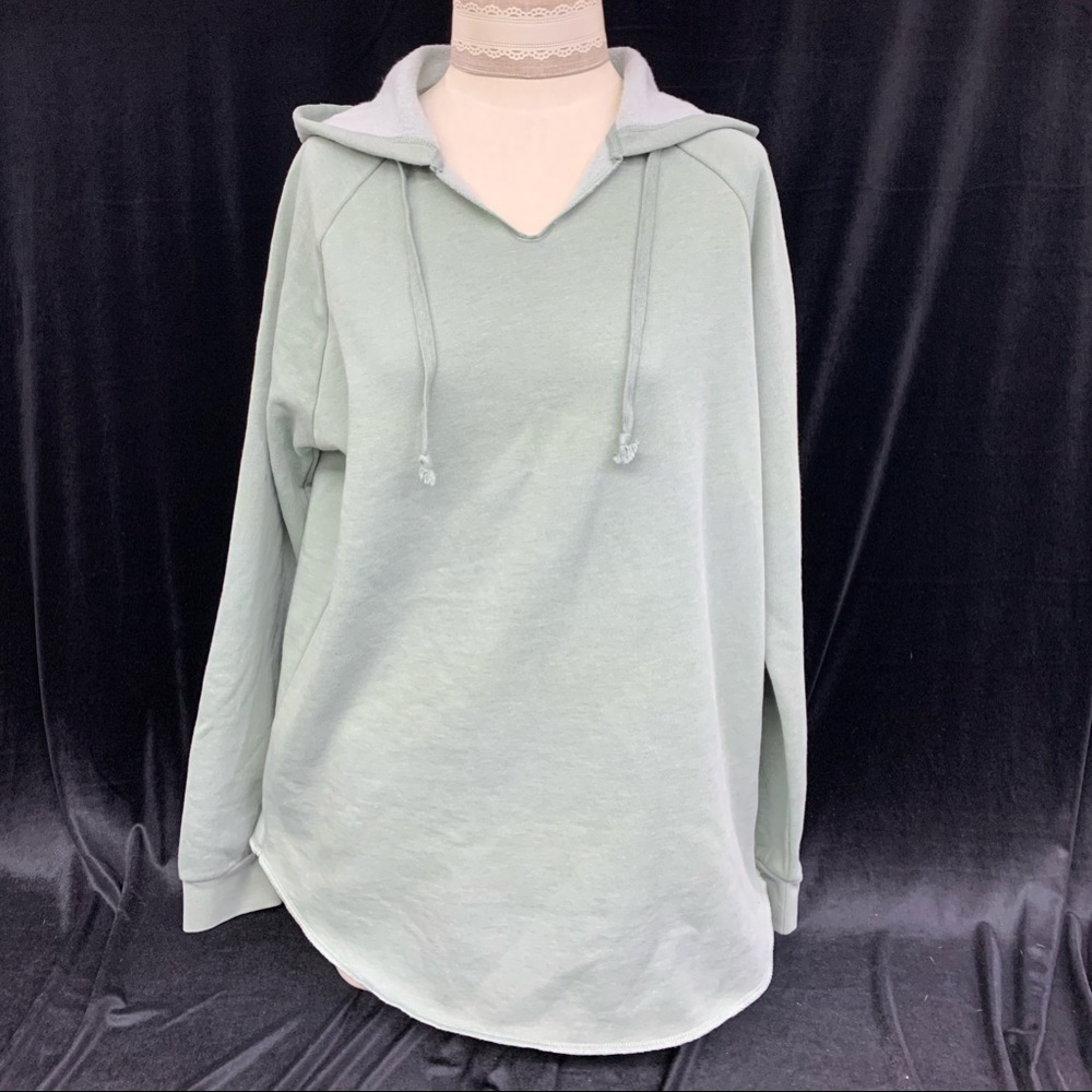 Newest Independent Sage Wave Beach cut hoodie